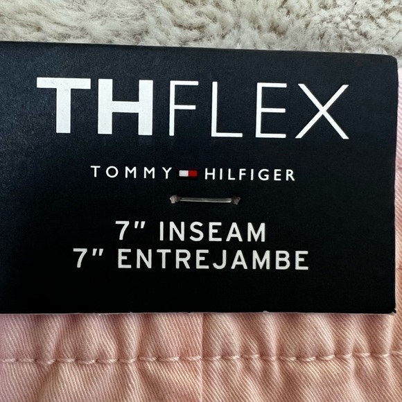Tommy Hilfiger Men”s THFLEX Light Pink Elastic Waist 7 Inch Shorts - Sz Med, NWT - Picture 6 of 13